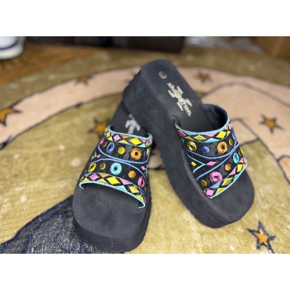 Xhilaration‎ Vintage Y2K Platform Slide Sandals Embroidered Mirror Black 7.5